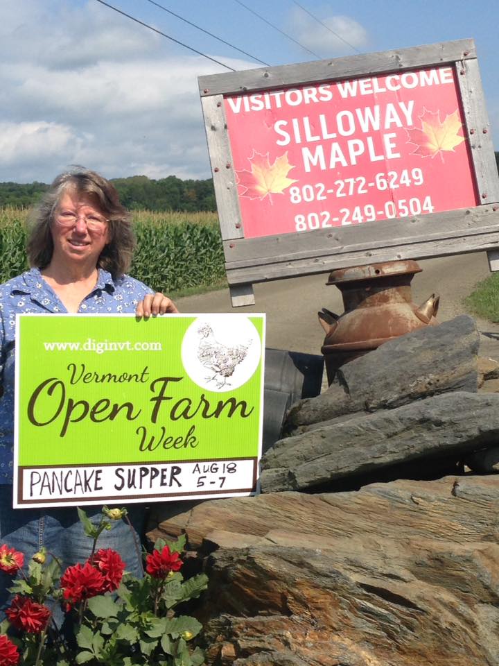 Bette with Open House sign